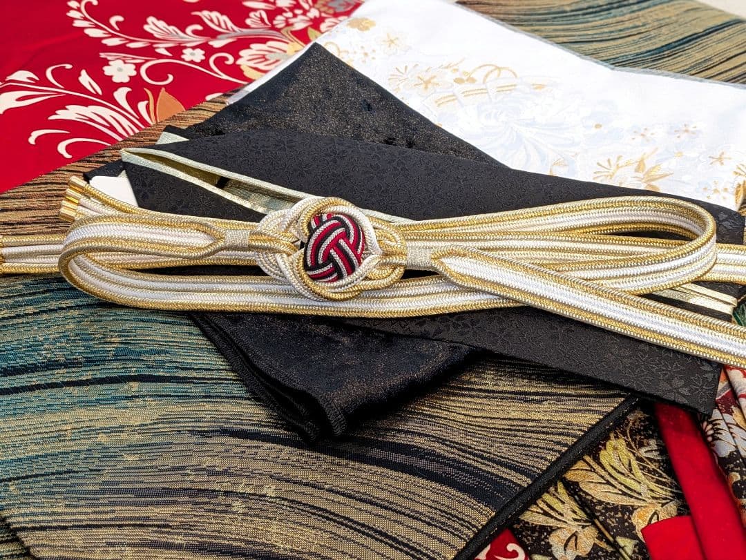 振袖フルセット 身丈167裄69 後藤久美子ブランド 金銀彩 赤 逸品 成人式