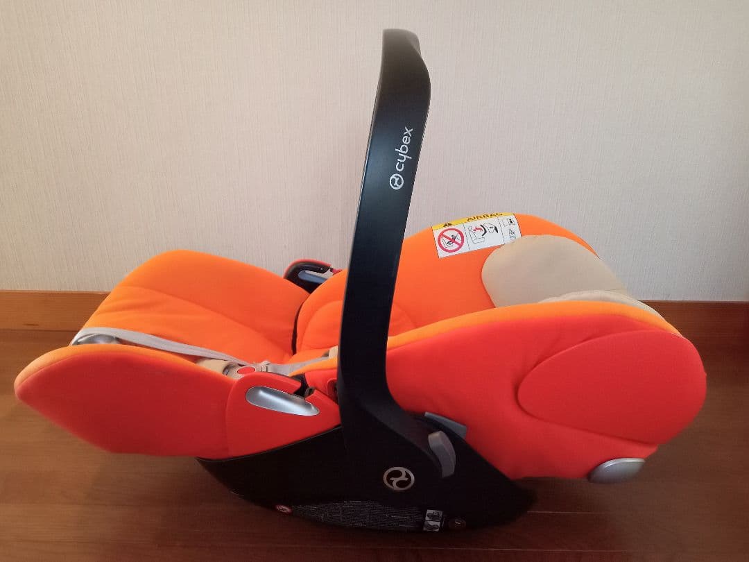 チャイルドシート Cybex Cloud Q + Base Q Fix