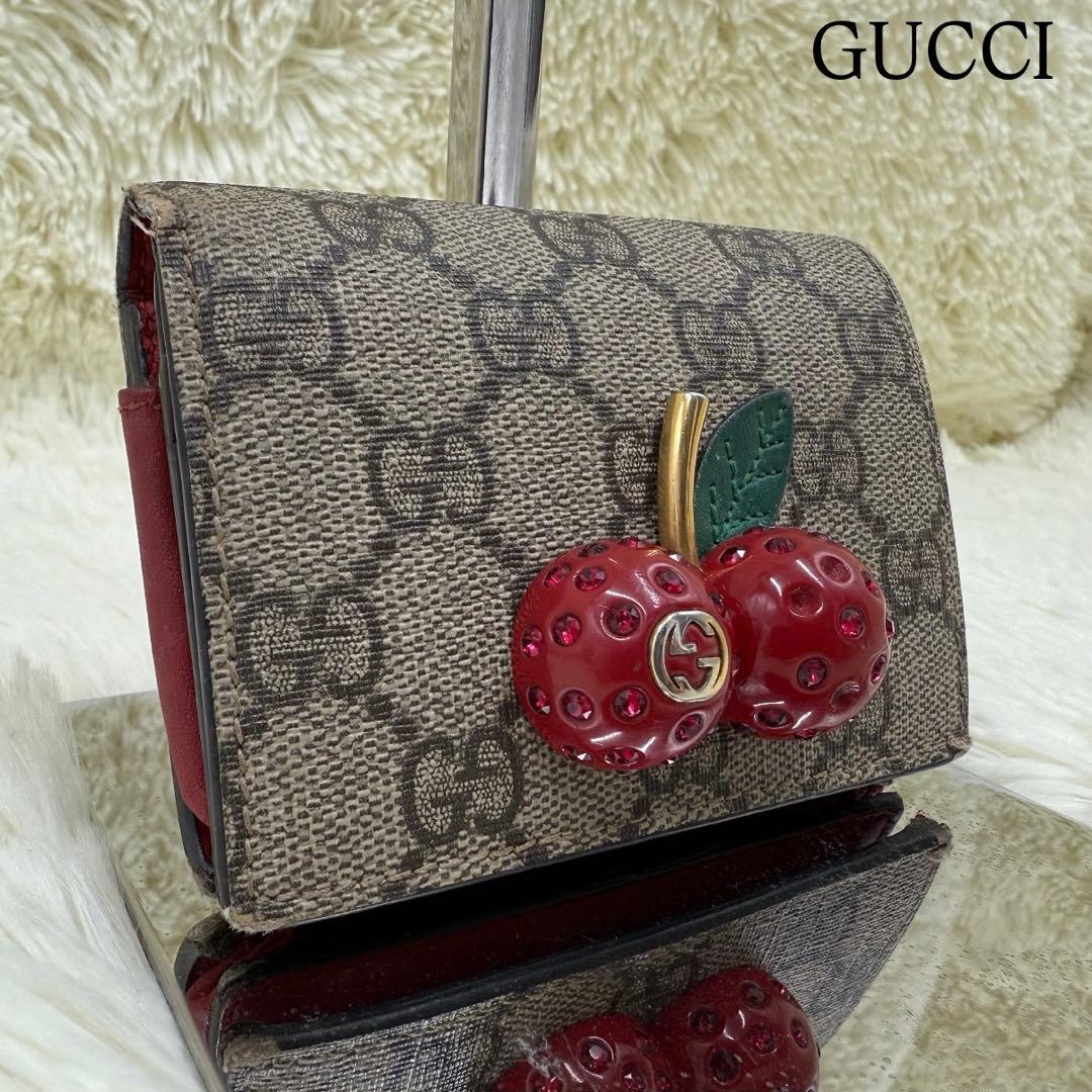 グッチ 二つ折り財布 チェリー さくらんぼ PVC GGスプリーム