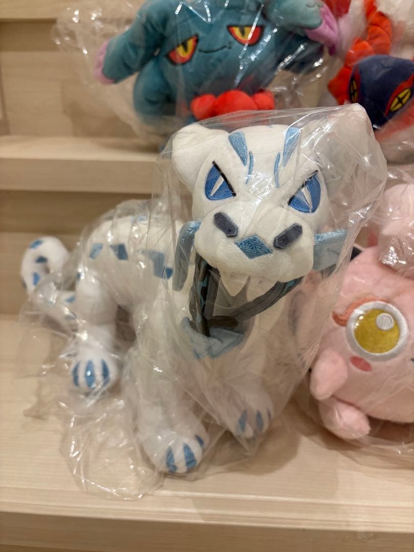 パオジアン　チヲハウハネ　ハバタクカミ　サケブシッポ　ぬいぐるみ