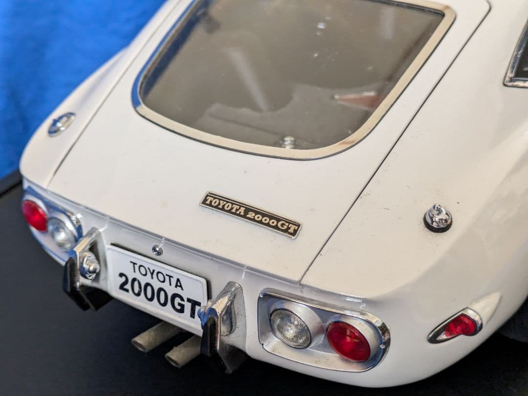 【美品】デアゴスティーニ 1/10 週刊トヨタ 2000GT ホワイト 完成品