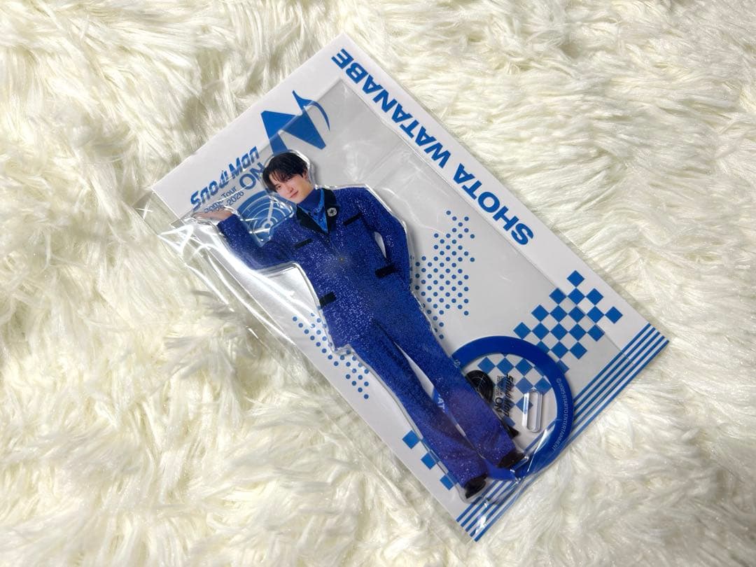 即購入可 Snow Man ON 渡辺翔太 うちわ アクスタ ソフビ等 5点 - メルカリ