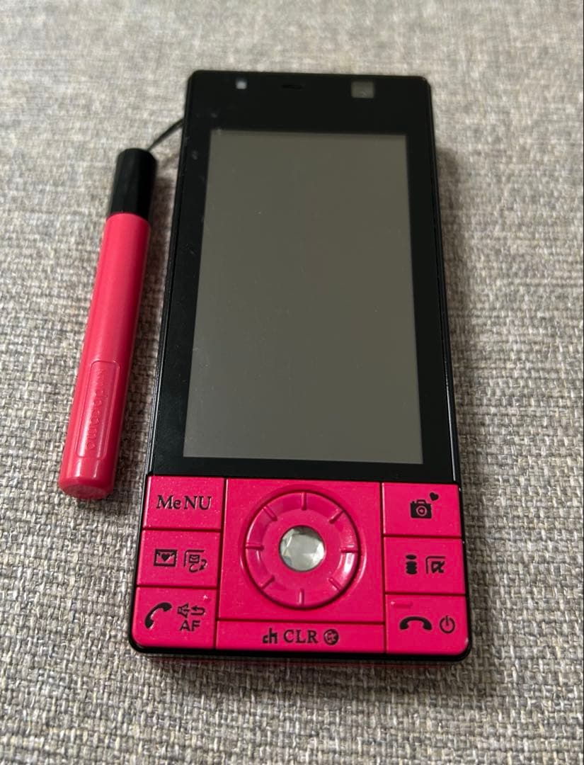 CECIL McBEE ガラケー F-04C 平成ギャル - メルカリ