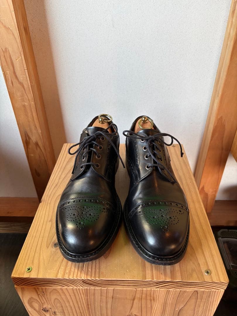 ジャランスリワヤ　ウイングチップ