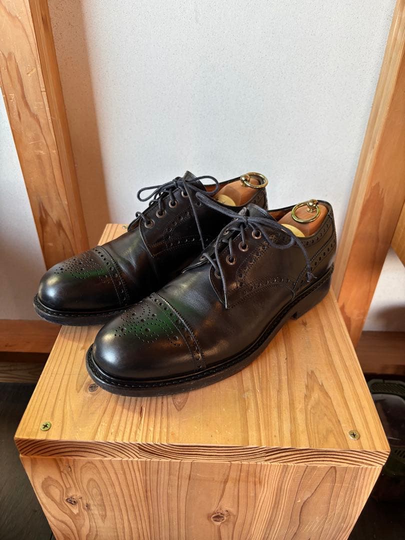 ジャランスリワヤ　ウイングチップ