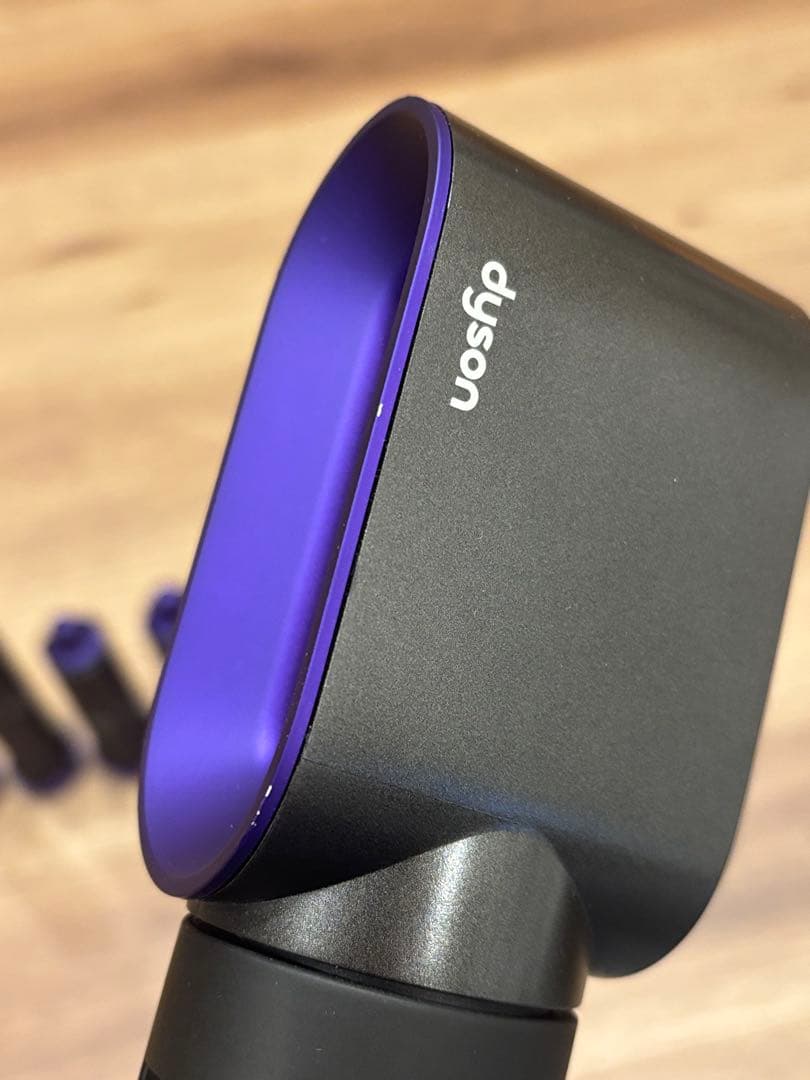 Dyson Airwrap（ダイソン エアラップ）一式（箱無し）