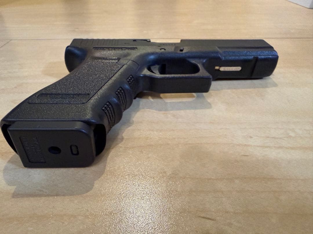 東京マルイ　グロック17 3rd gen ガスブローバック