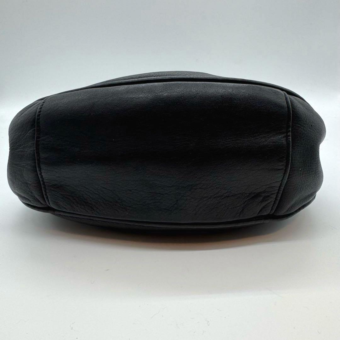 美品 Vivienne Westwood 3層 ショルダーバッグ 2WAY