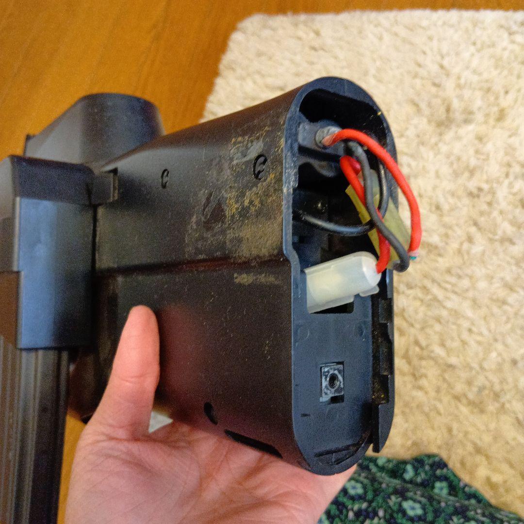 P90 電動ガン 多弾マガジンとマガジン2本付き