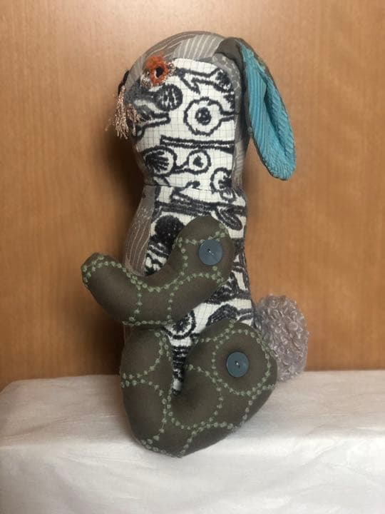 ミナペルホネン ベスト ×ナタリーレテ コラボ うさぎぬいぐるみ ミナ