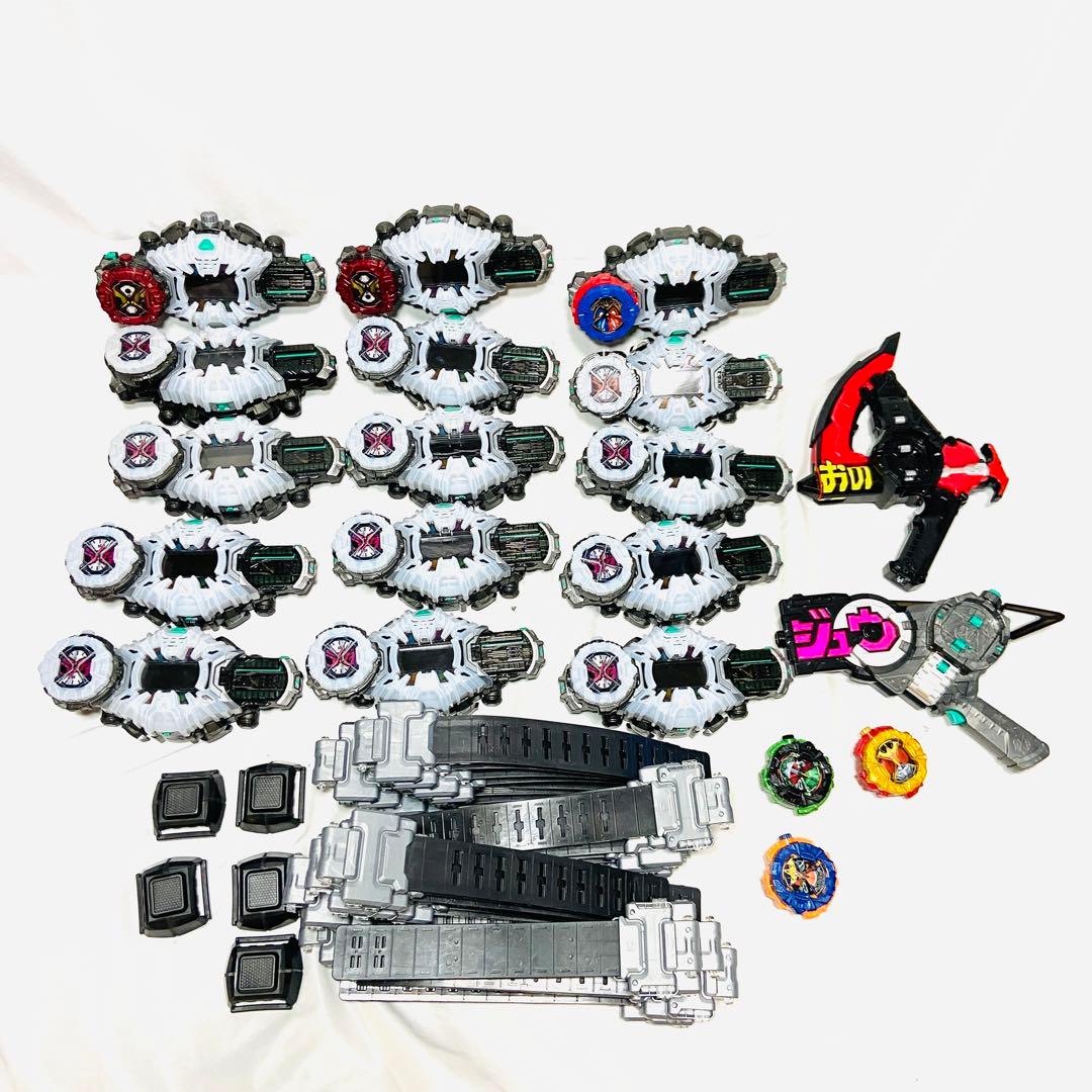 早い者勝ち！バラ売りの可能！クレヨンしんちゃんフィギュア13個