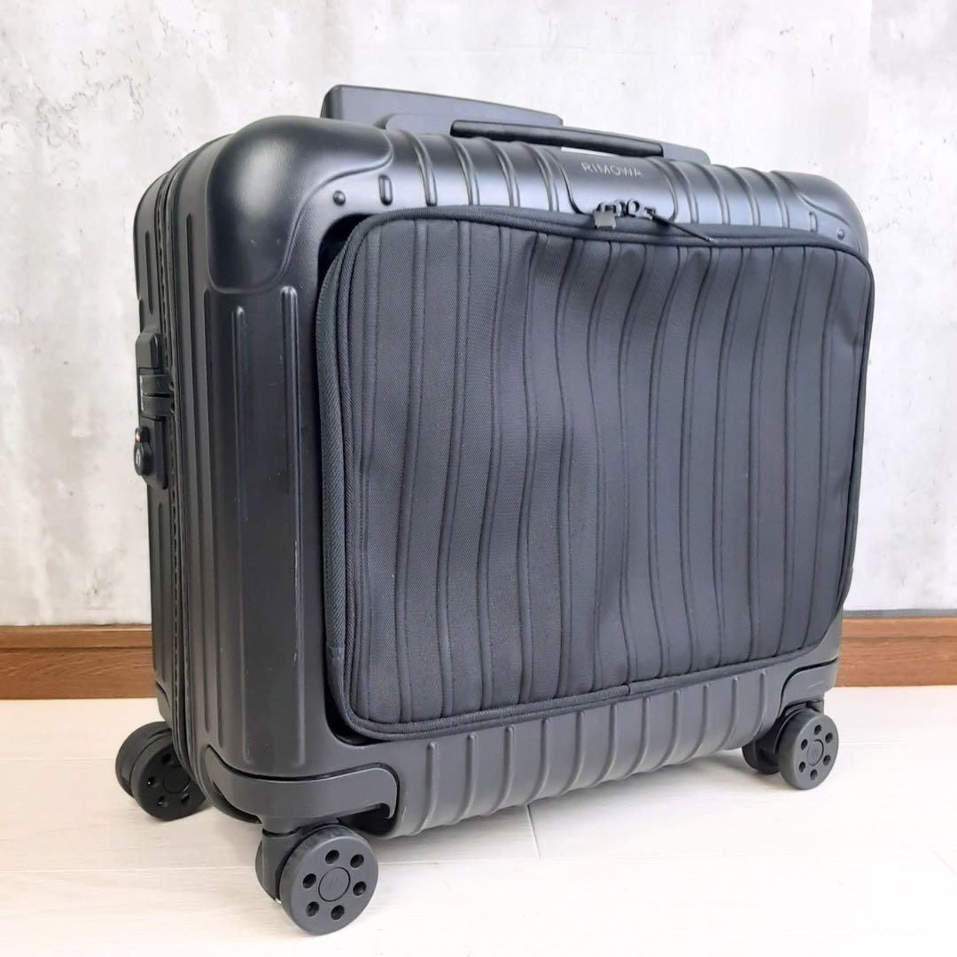 RIMOWA エッセンシャル スリーブ コンパクト 4輪 マットブラック 黒