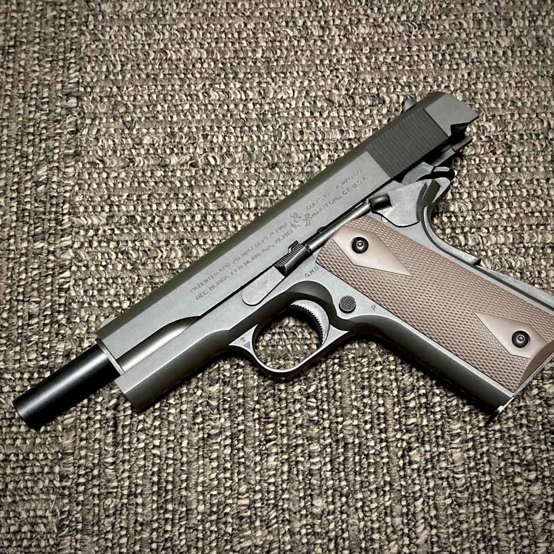 東京マルイ M1911A1 ガバメント(ガスブロ/ 18歳以上) グリップ変更
