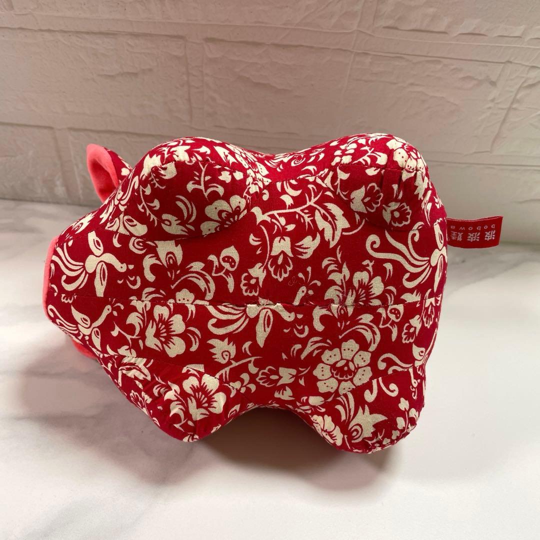 豚ぬいぐるみ　花柄　赤いブタ　総柄　布製　レア　アニマル　匿名配送