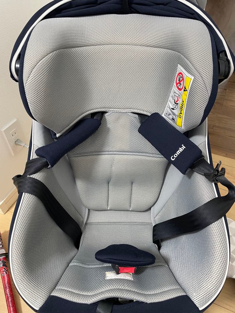 コンビ　クルムーブスマート　エッグショック　チャイルドシート