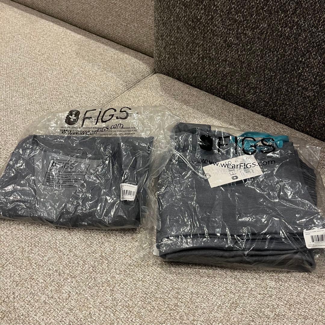 FIGS グレー XS タンクトップとパンツセット