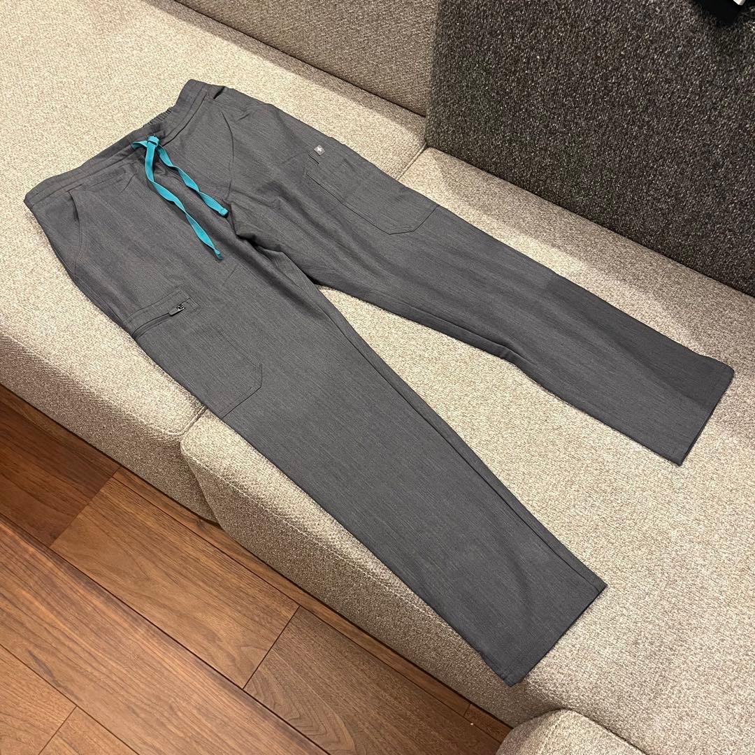 FIGS グレー XS タンクトップとパンツセット