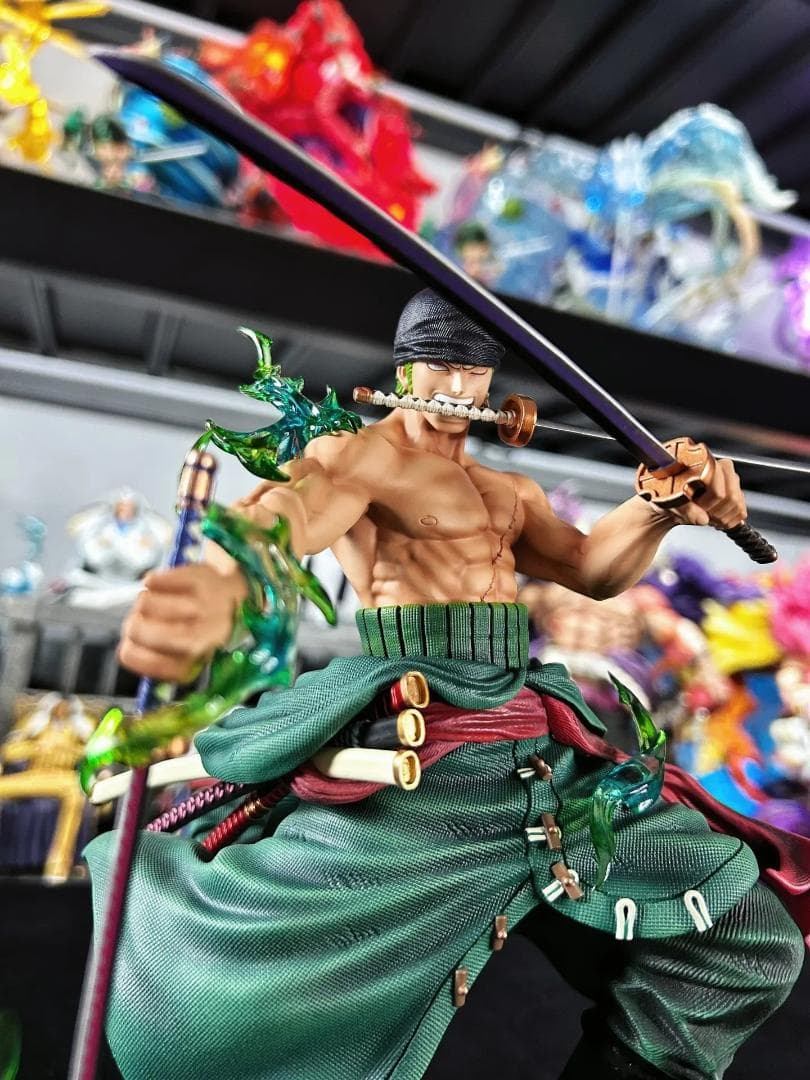 ワンピース ロロノア・ゾロ フィギュア ガレージキット LXスタジオ 緑