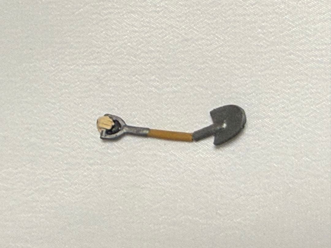 破損有・新品未使用品】ホーンテッドマンション マダムレオタ スノー