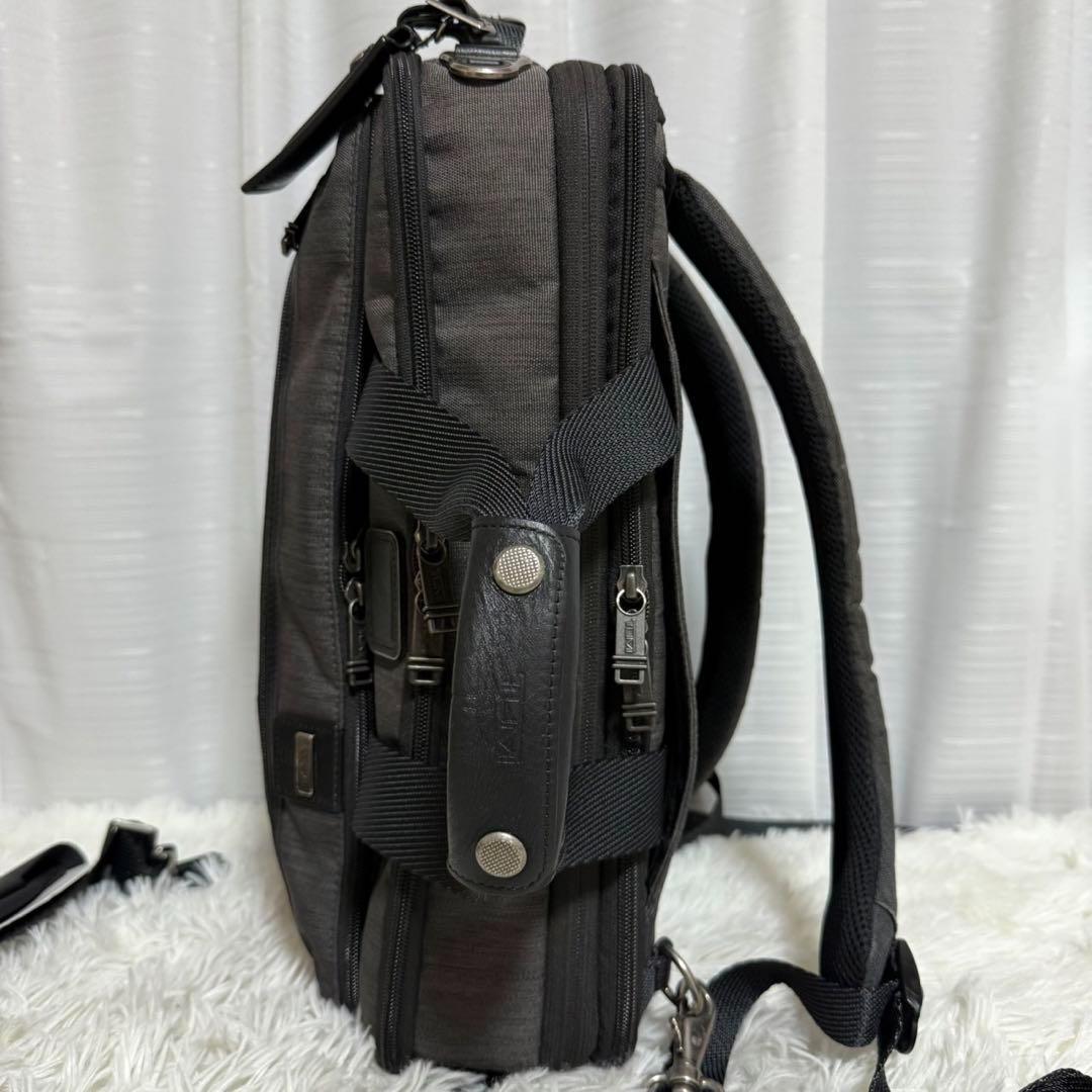 美品✨TUMI トゥミ　2223398CHRO グレイソン　3way グレー