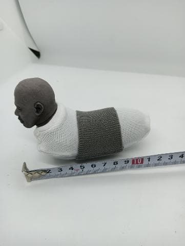 フリークス ランディアン王子 タバコを吸う芋虫男 ポリストーン スタチュー未開封