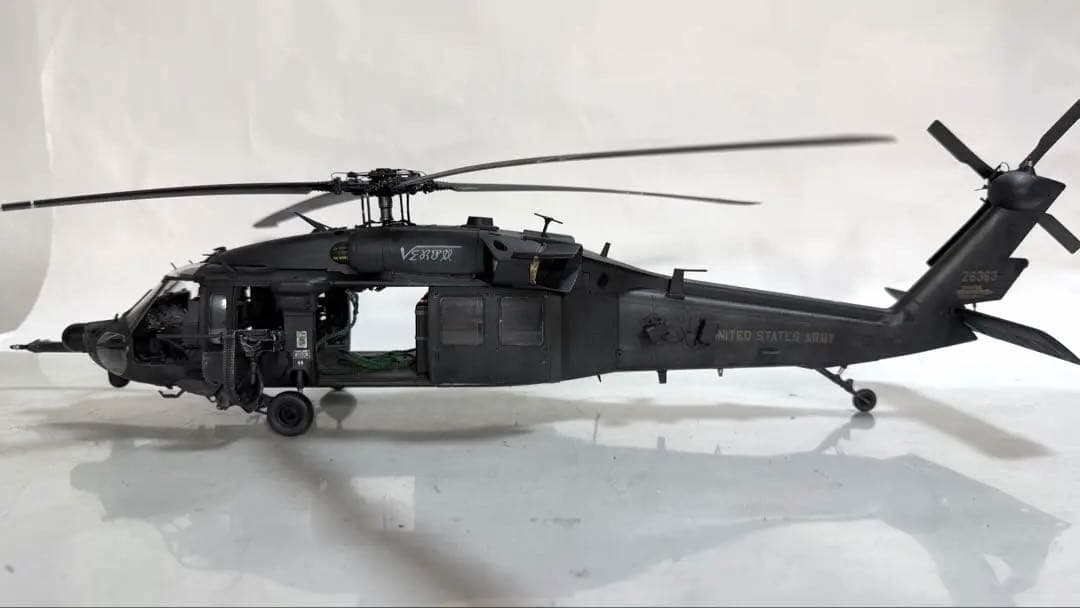 キティーホークモデル　1/35 MH-60Lブラックホーク完成品　改造模型