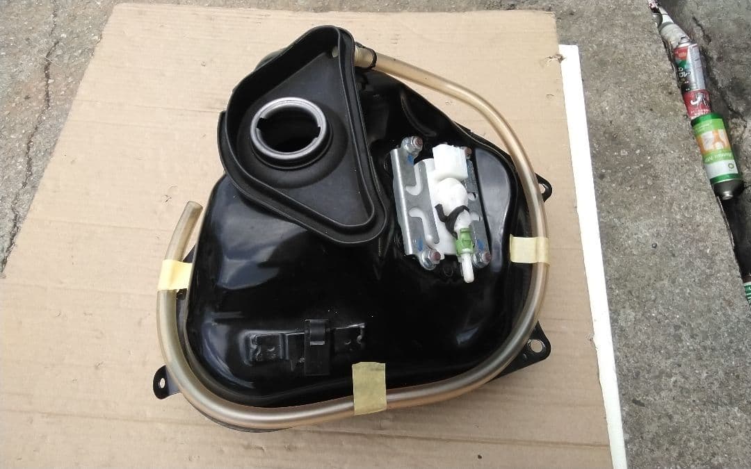 ジョルノ AF 70 燃料タンク、燃料ポンプ - メルカリ