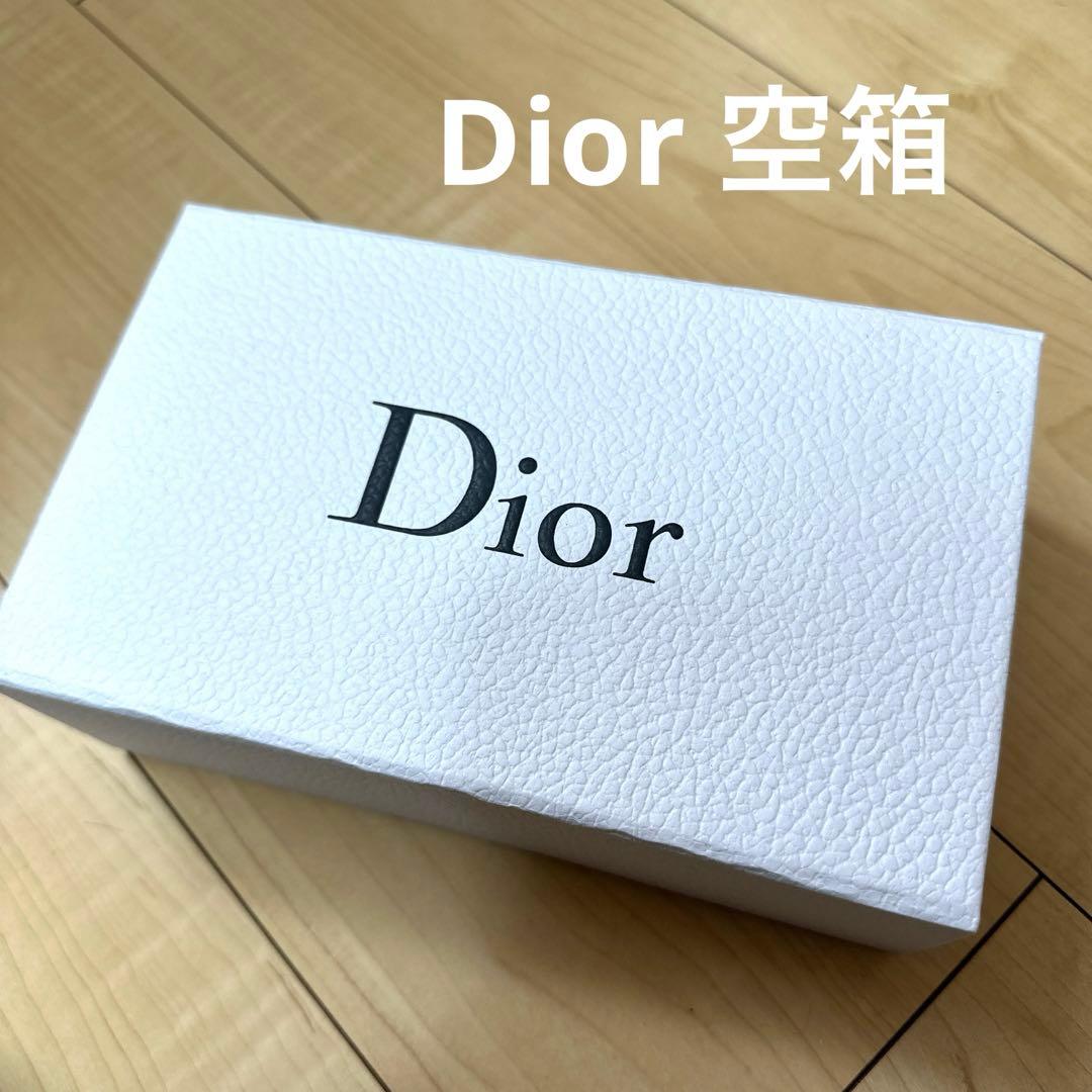 DIOR 空箱 ギフトボックス 箱 ディオール プレゼント ラッピング