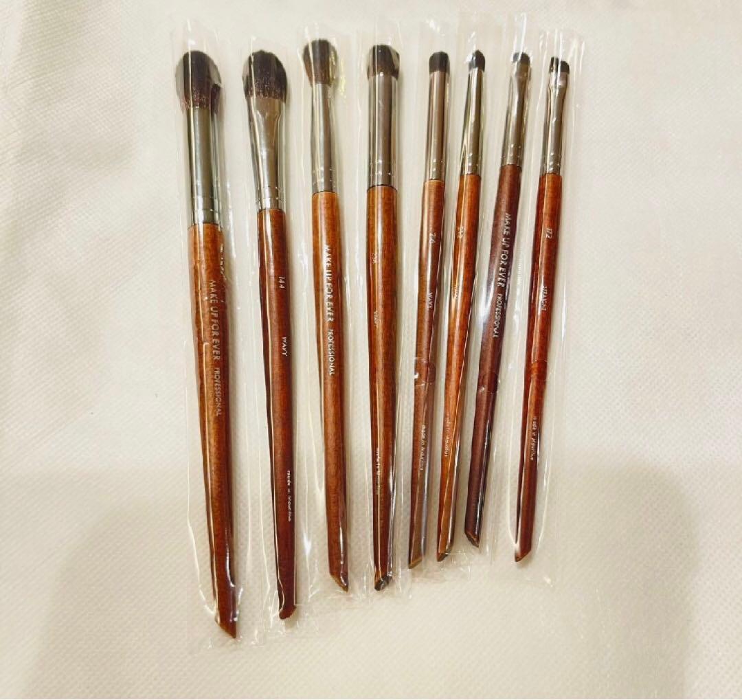 お買い得メイクアップフォーエバーメイクブラシ15本