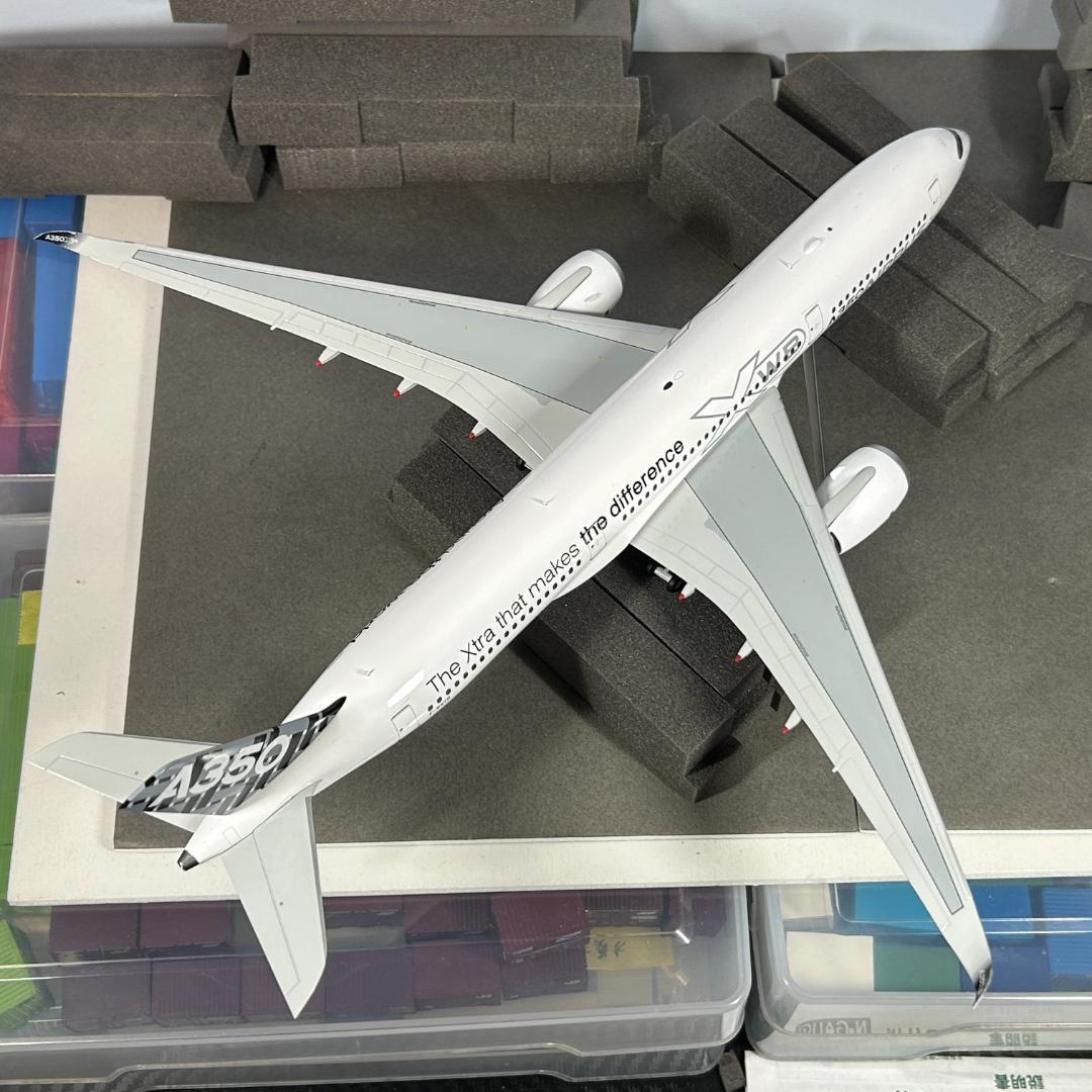 1/200 エアバス A350-900 XWB レジ F-WWYB