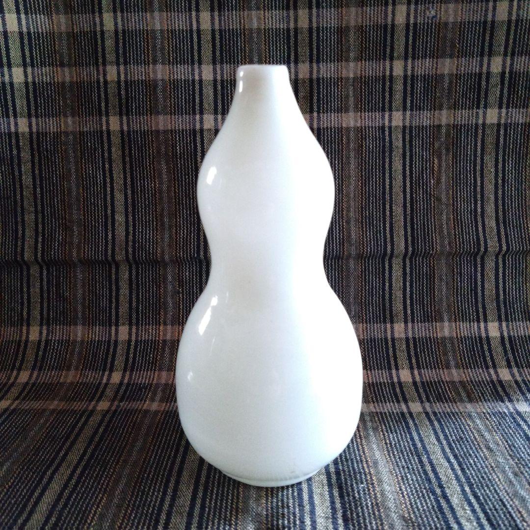 乳白色瓢形ガラス徳利 乳白色瓢形ガラス徳利 乳白色瓢形ガラス徳利 乳白色瓢形ガラス徳利 徳利・