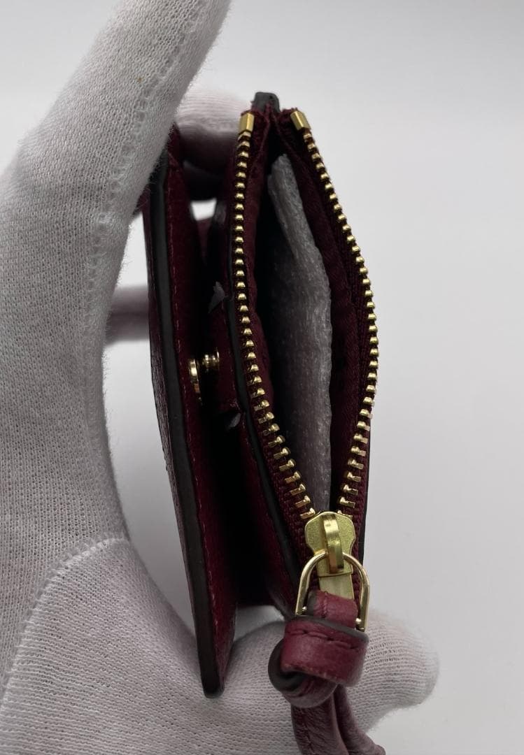 【未使用品】トリーバーチ二つ折りミニ財布ボルドー【箱/保存袋無し