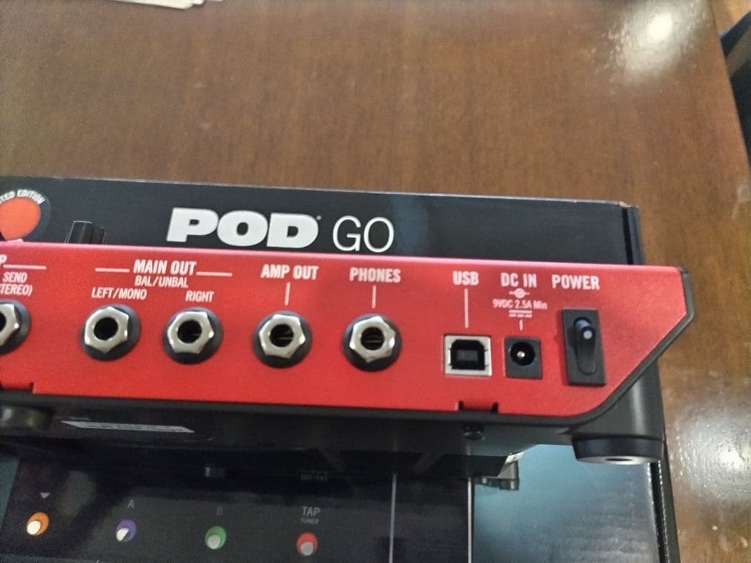 LINE 6 POD GO 限定レッド ギターマルチエフェクター