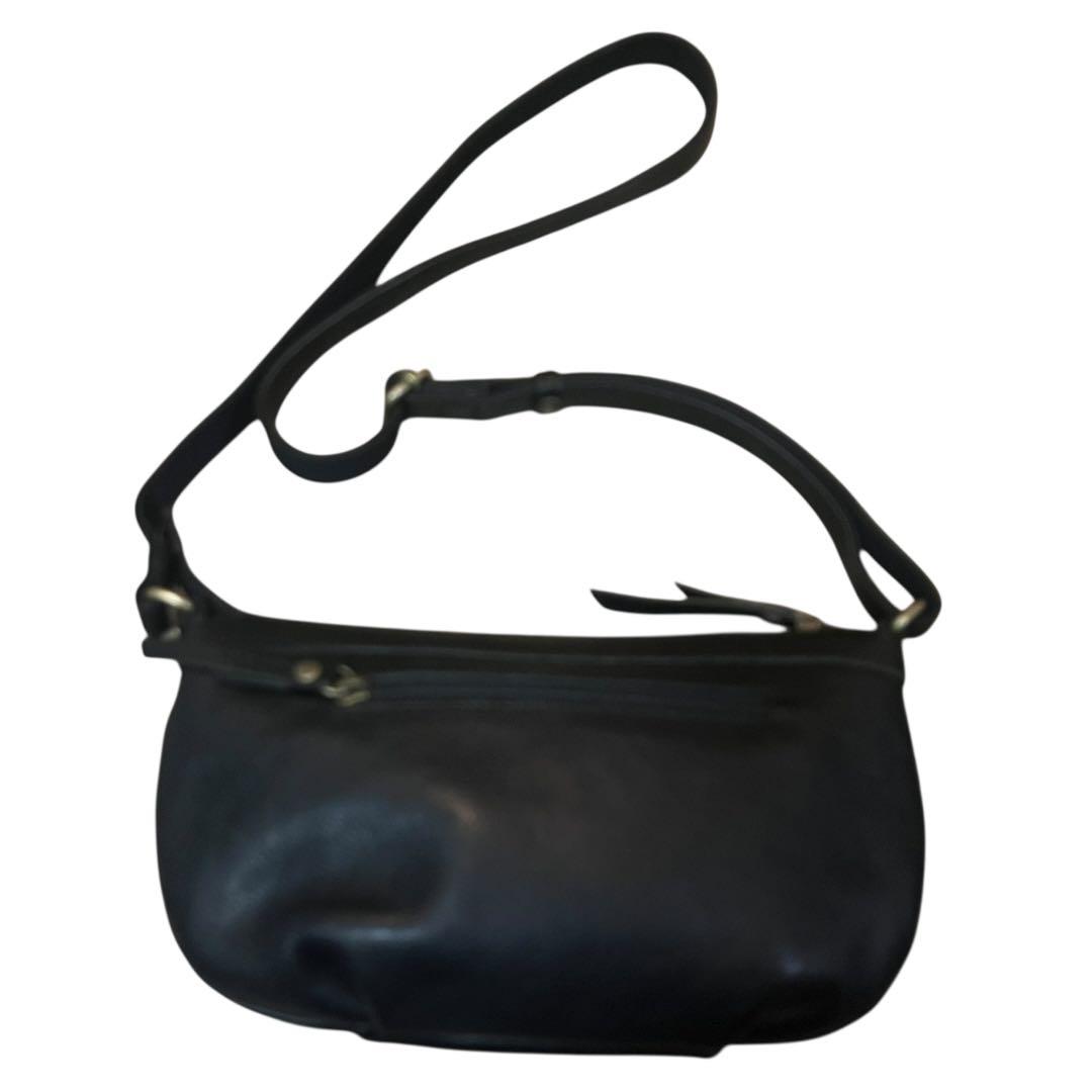 【ほぼ未使用】ダコタ ショルダーバッグ ジェントリー レザー ブラック 斜め掛け