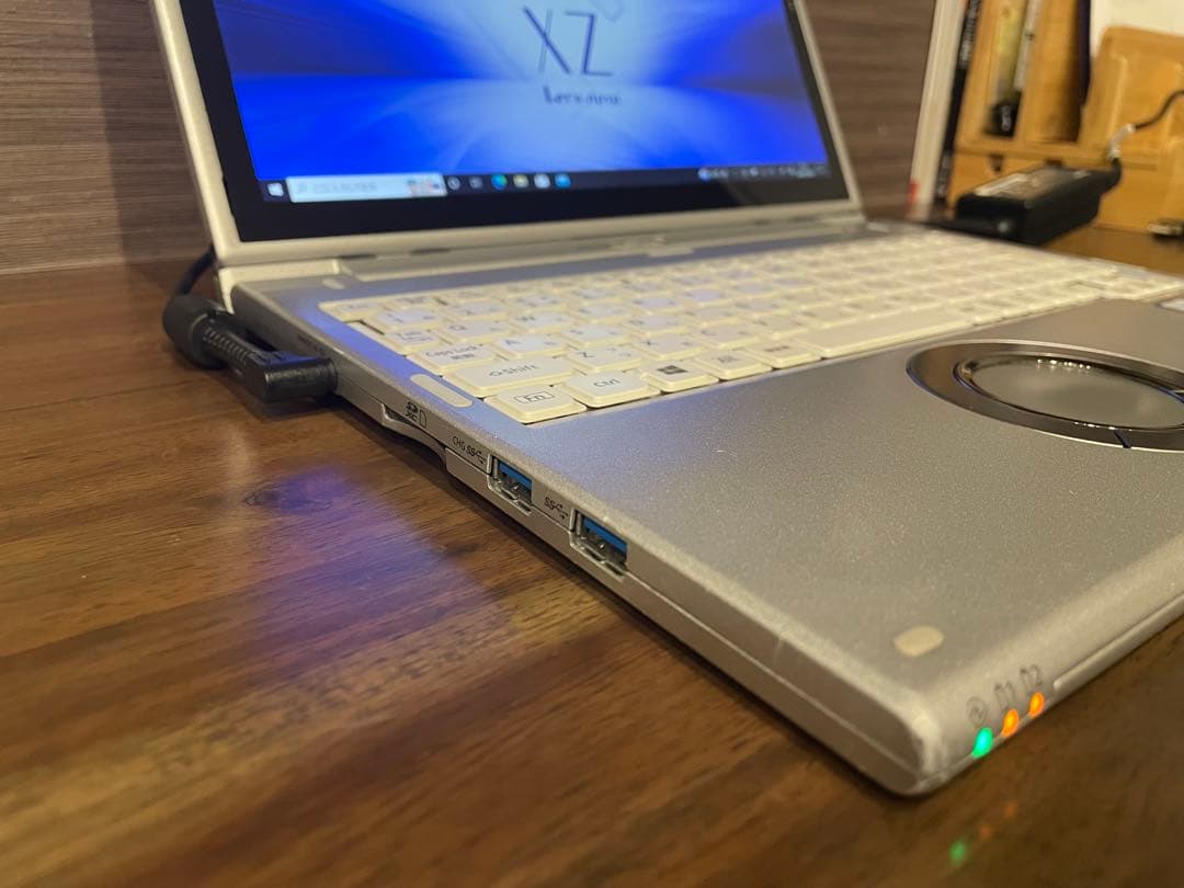 i5 レッツノート 8GB タブレット CF-XZ6 SSD256GB カメラ パナソニック