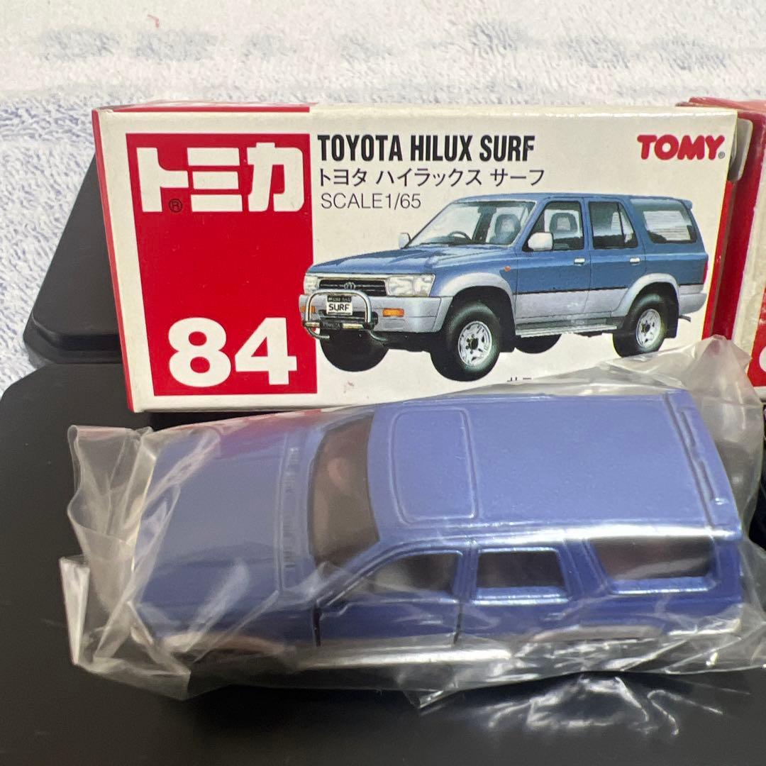 トミカ　ハイラックスサーフ　２台　赤箱　絶版　84 ミニカー　希少