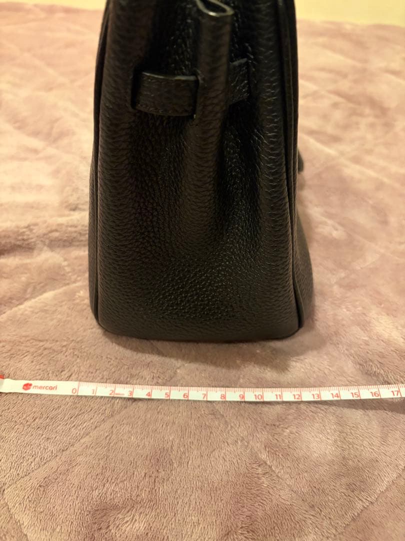 ブラックレザートートバッグ