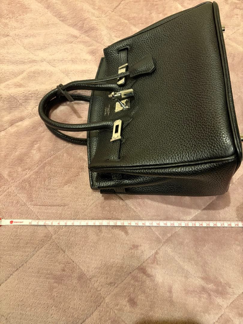 ブラックレザートートバッグ