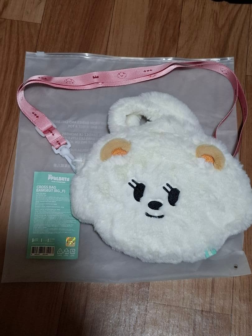 txt ボムギュ プルバトゥ クロスバッグ バムグッ TXT ppulbatu