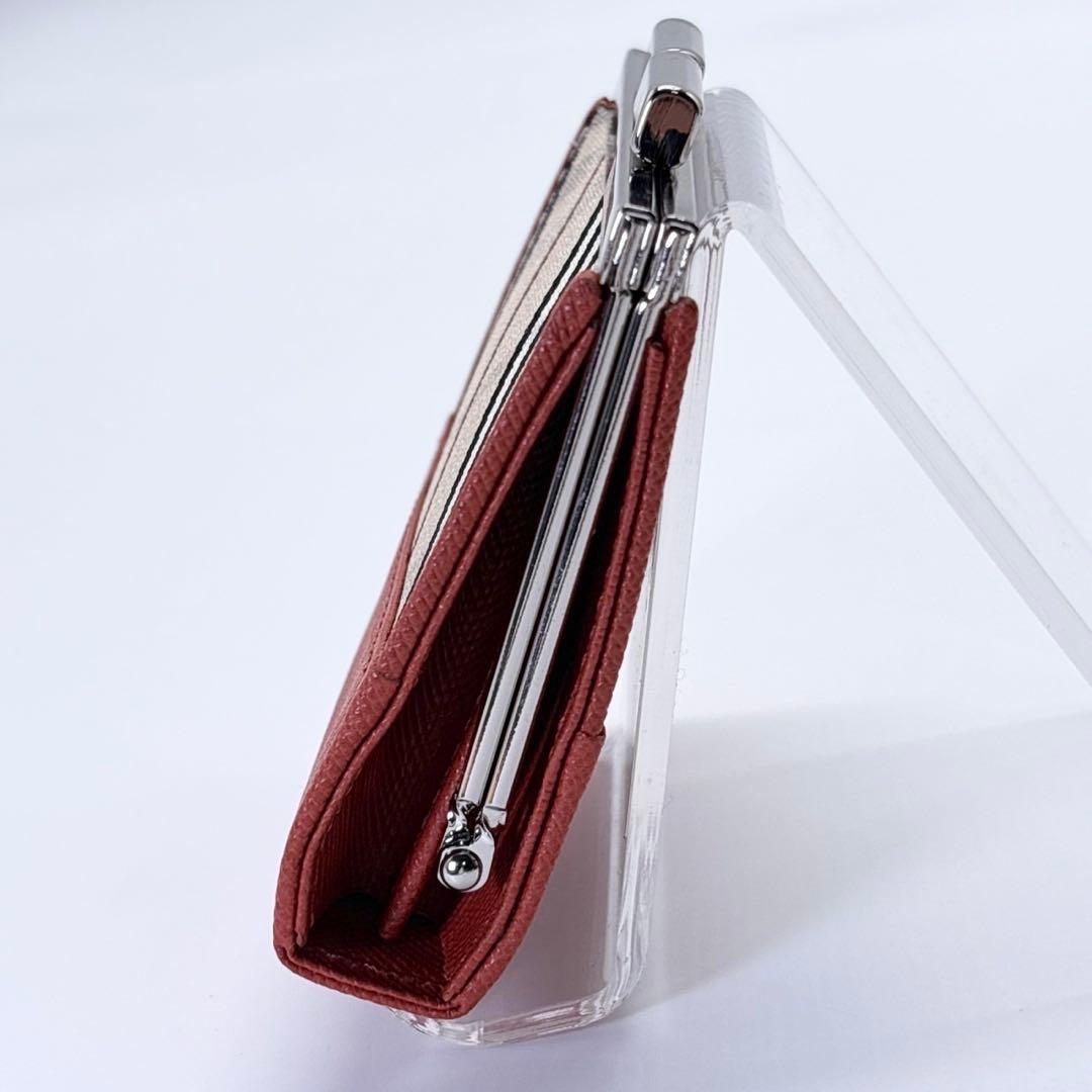 未使用 バーバリー ノバチェック ケース ロゴ型押し レザー 箱付き