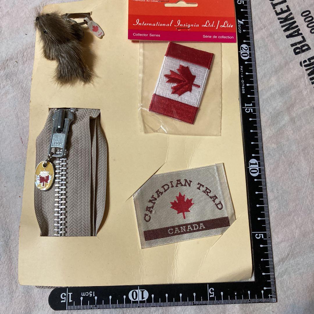 カナダ❤️4点セット　新品未使用　ワッペン&タグ&ファスナー&アザラシキーホルダー
