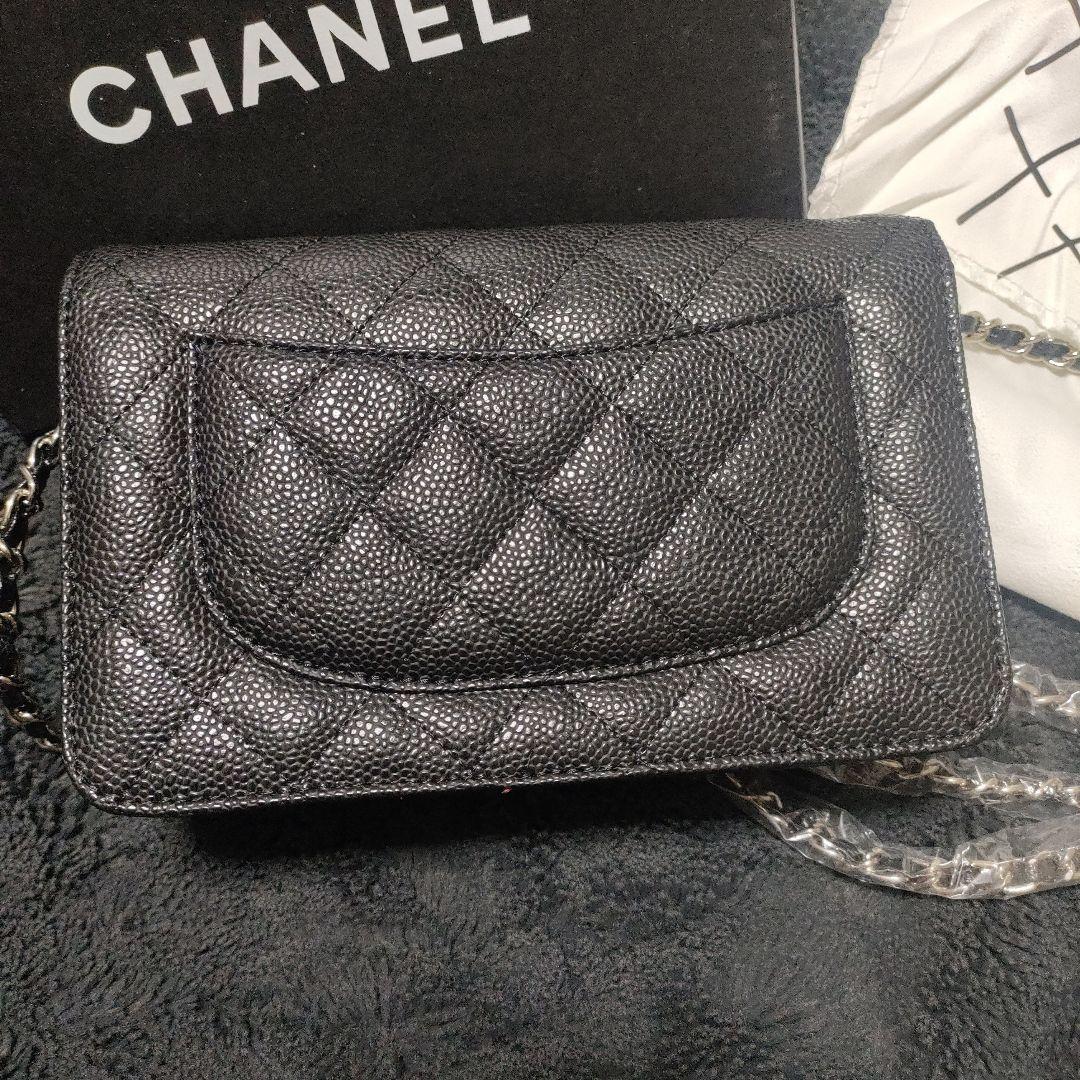 CHANEL ウォレットチェーンショルダー ノベルティ シルバー