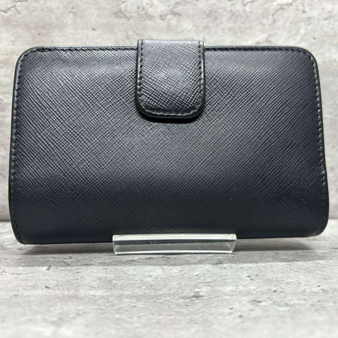 極美品✨プラダ 二つ折り財布 L字ファスナー 金ロゴ サフィアーノ