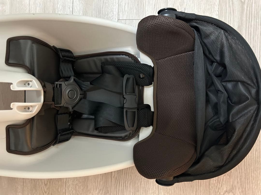 Combi 自転車用チャイルドシート ホワイト/ブラック