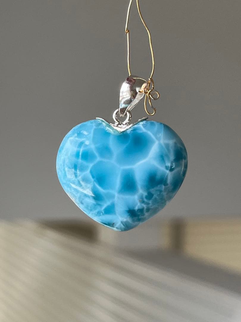 天然石☆高品質！ラリマーハート型ペンダントトップ☆濃いブルー＆模様