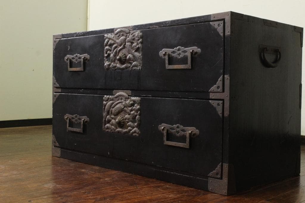 打出金具！庄内箪笥 古家具/古民家/時代箪笥/チェスト/和家具/古道具/古民