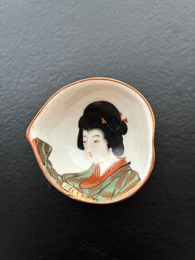 骨董 時代 美品 九谷 春画 お猪口 酒器 色彩 桃型 希少 レア