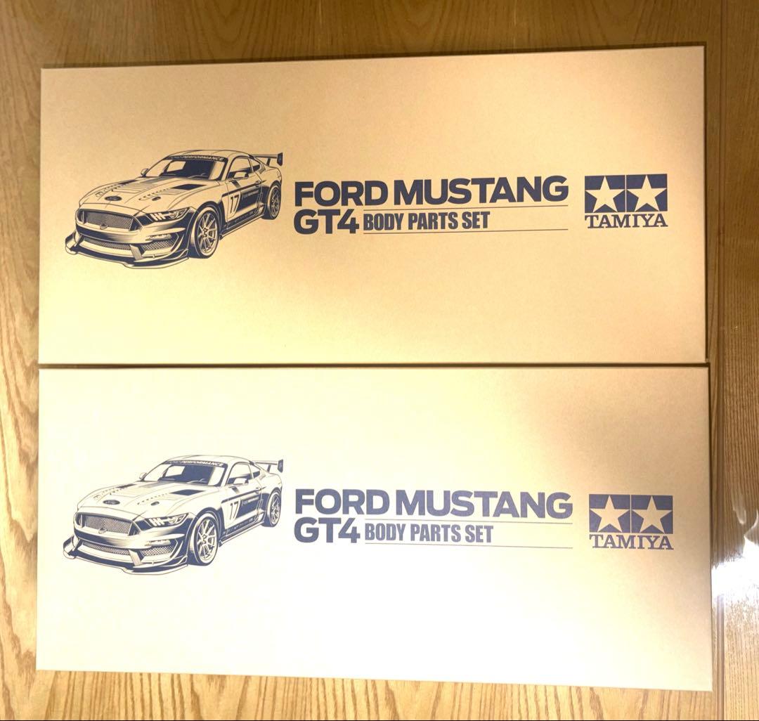 新品未開封　タミヤ　フォード マスタングGT4 スペアボディ2台