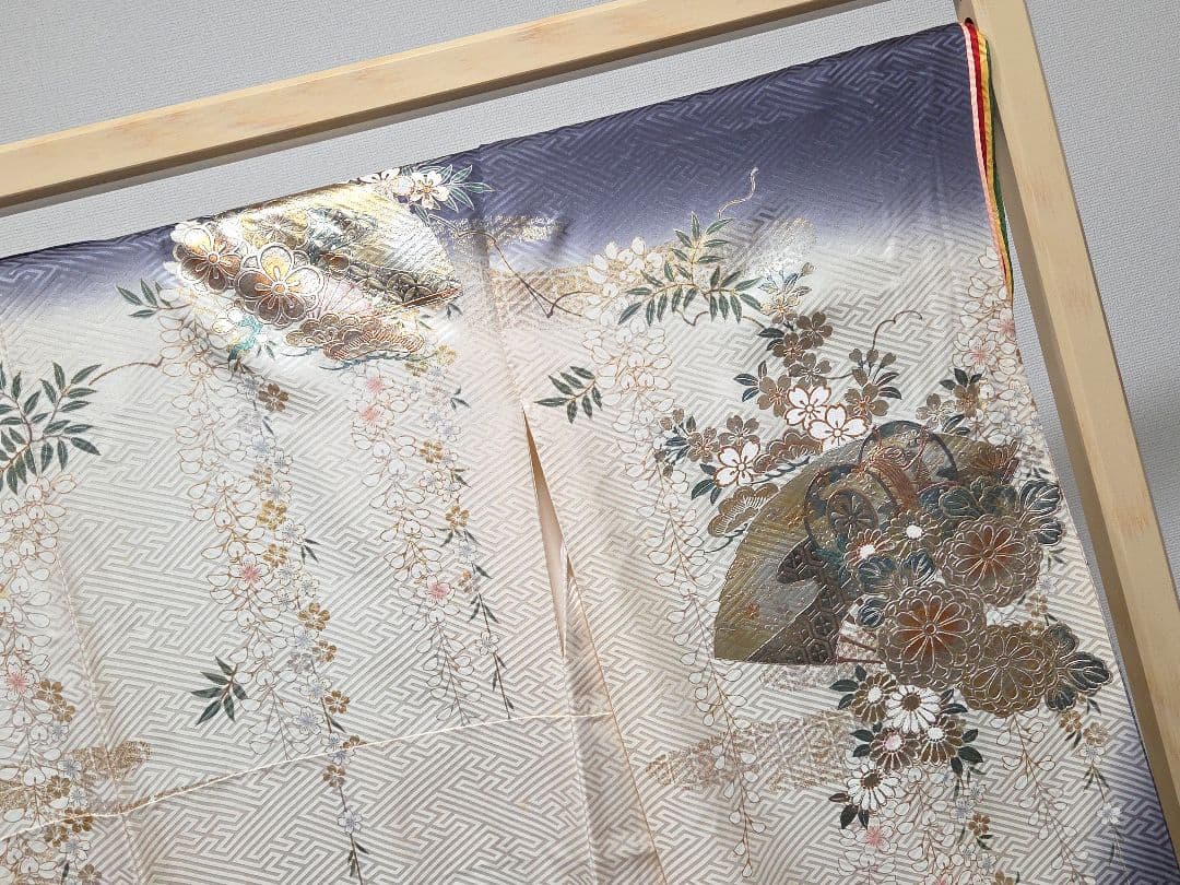 B◇着物くつろぎ やまと誂製 かわいい花模様 金彩 袷 正絹 成人式 振袖