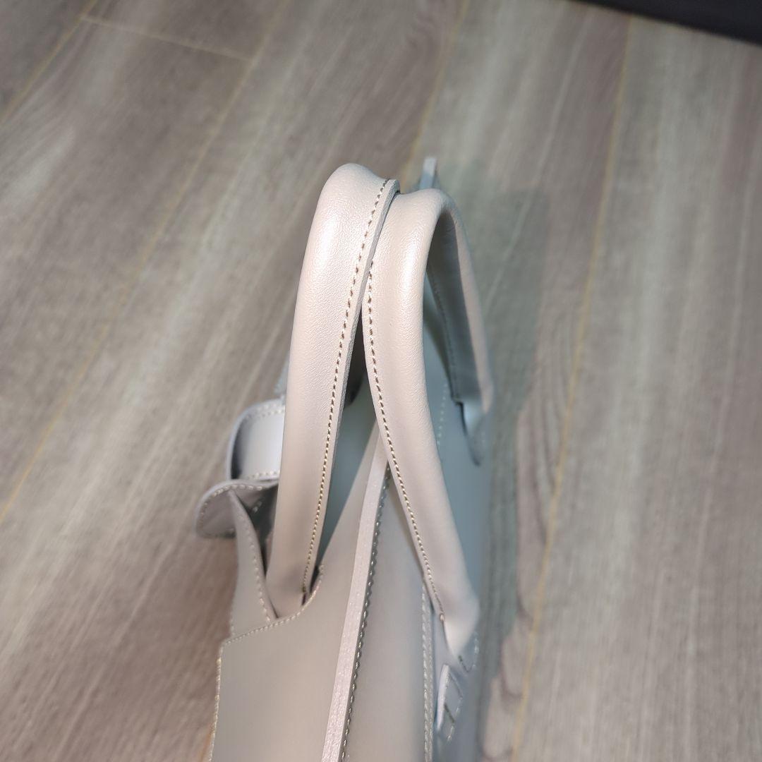 【美品】ヴィオラドーロ ハンドバッグ ベージュ TRERO / V-1514